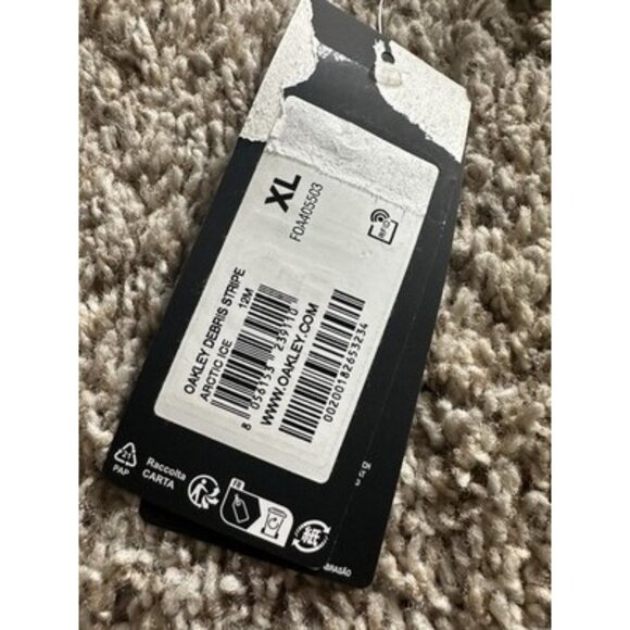 OAKLEY Men’s DEBRIS STRIPE Short Sleeve Short Pull Over Size XL Arctic Ice - Picture 9 of 11